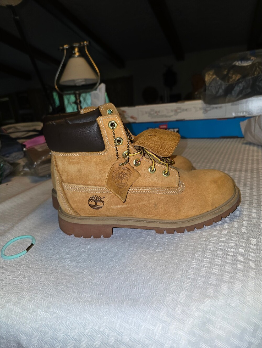 Timberland Womans  Tan Suede Lace-Up Boots Sz7